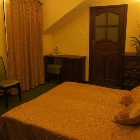 Zloty Dworek Motel Nieporęt Habitación foto